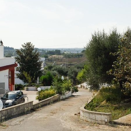 Trullo Chiari Di Bosco Villa Martina Franca Bagian luar foto